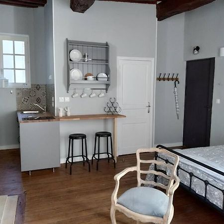 Authentique Studio Au Coeur De Μπαγιέ Εξωτερικό φωτογραφία