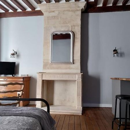 Authentique Studio Au Coeur De Μπαγιέ Εξωτερικό φωτογραφία